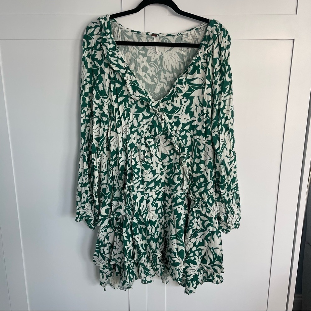 Free People Rebecca Floral Ruffle Long Sleeve Casual Green & White Mini Dress L - Picture 3 of 11